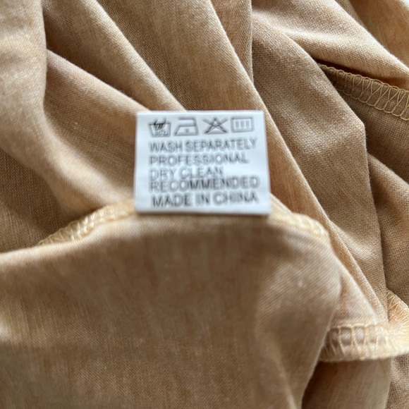 Lillicloth Tee - Picture 4 of 7